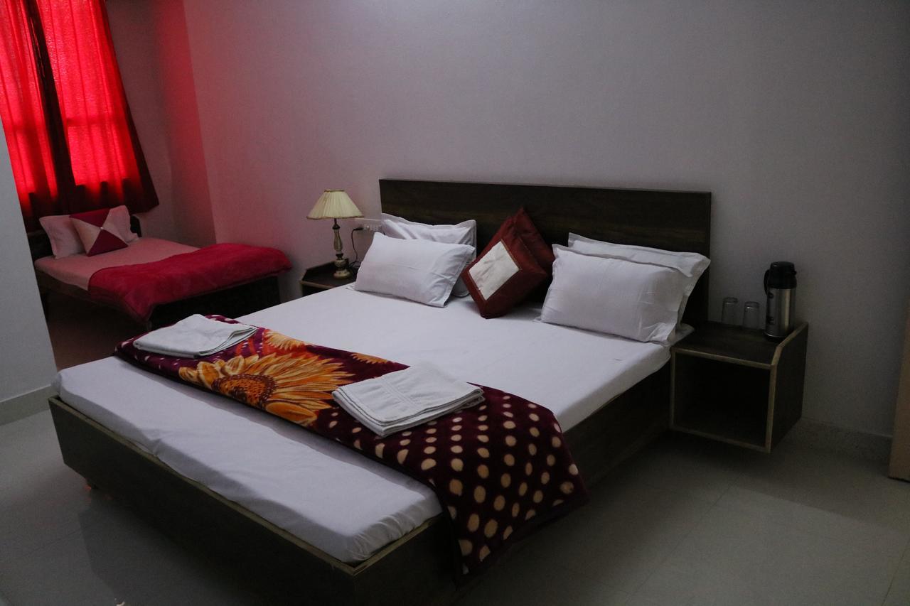 Hotel Santosh Guest House Jodhpur  Buitenkant foto