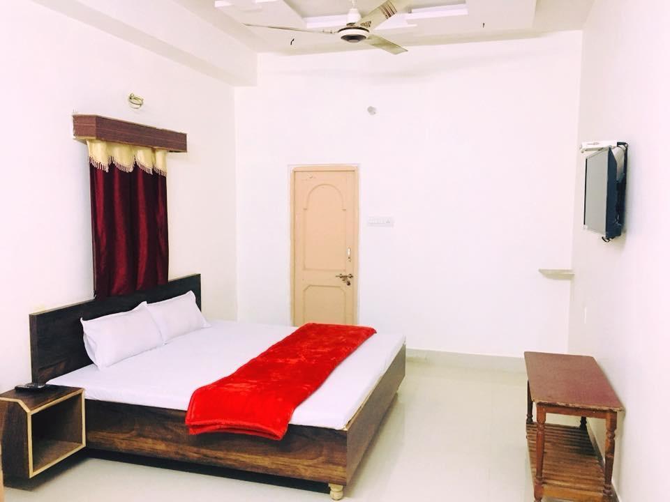 Hotel Santosh Guest House Jodhpur  Buitenkant foto