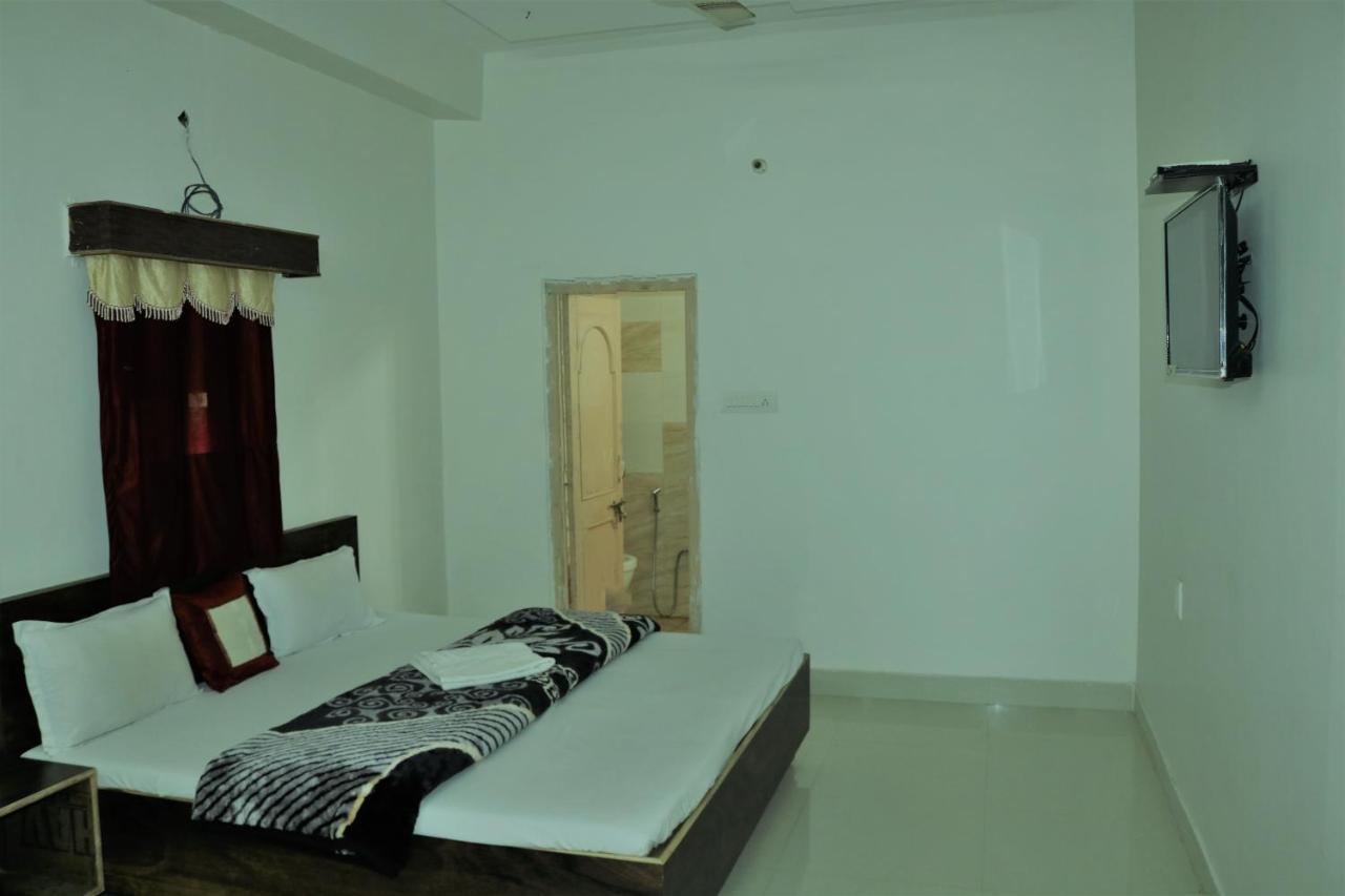 Hotel Santosh Guest House Jodhpur  Buitenkant foto