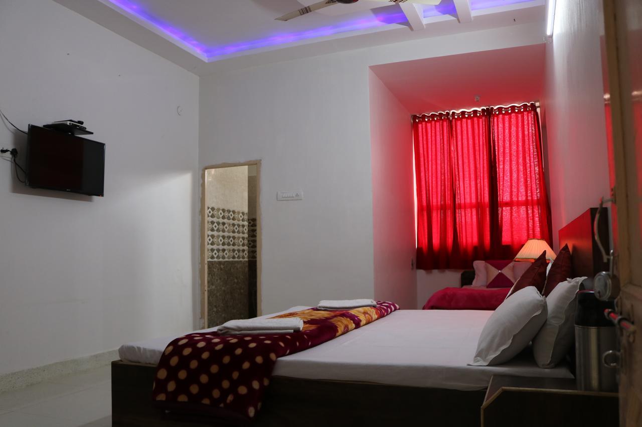 Hotel Santosh Guest House Jodhpur  Buitenkant foto