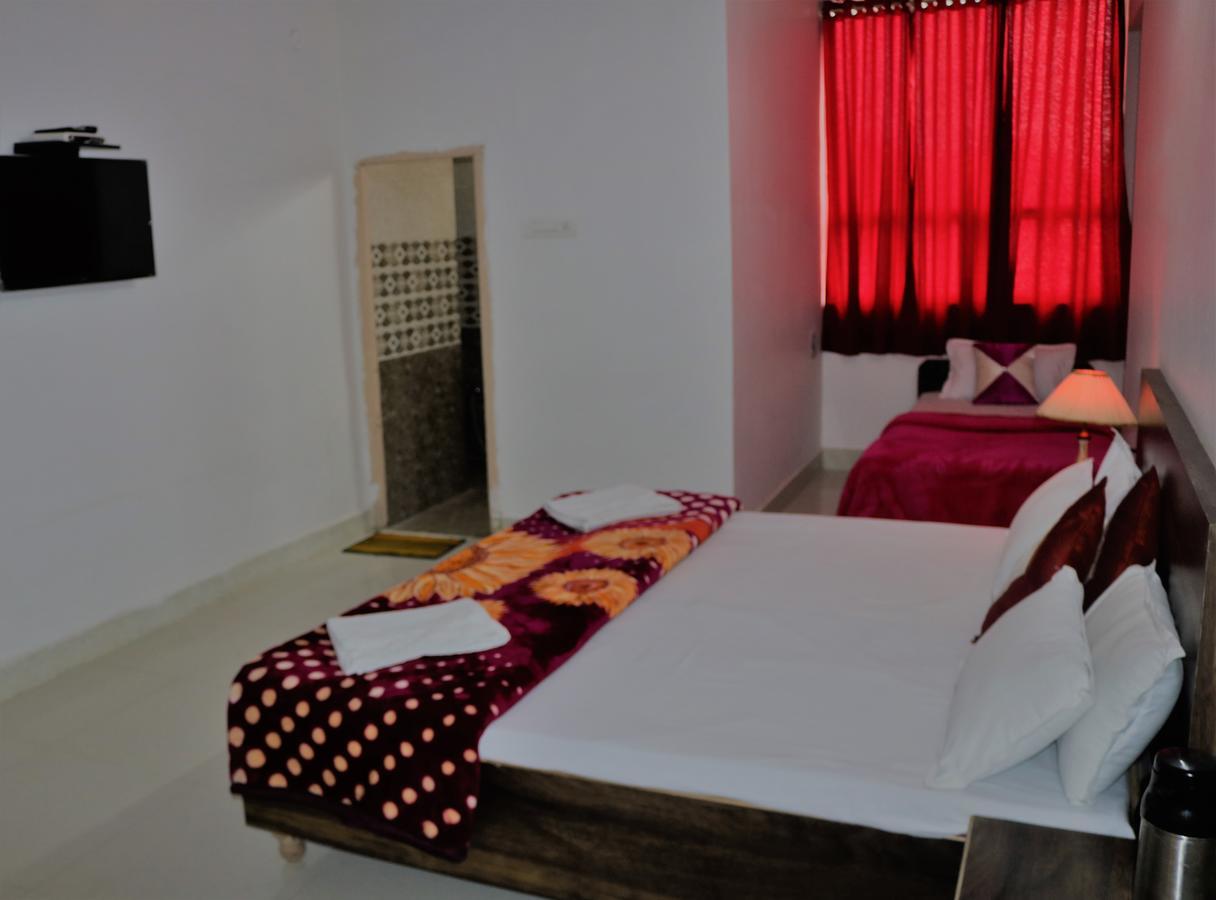 Hotel Santosh Guest House Jodhpur  Buitenkant foto