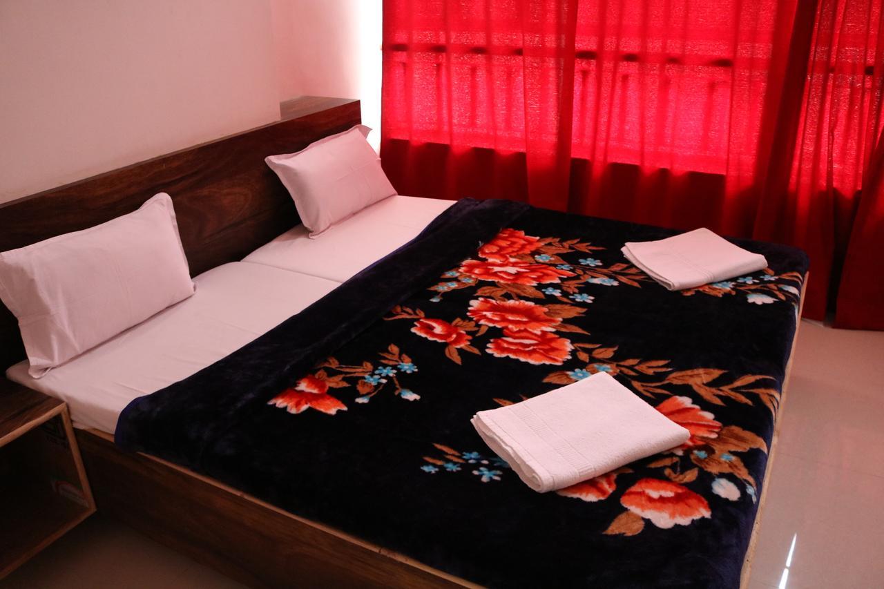 Hotel Santosh Guest House Jodhpur  Buitenkant foto