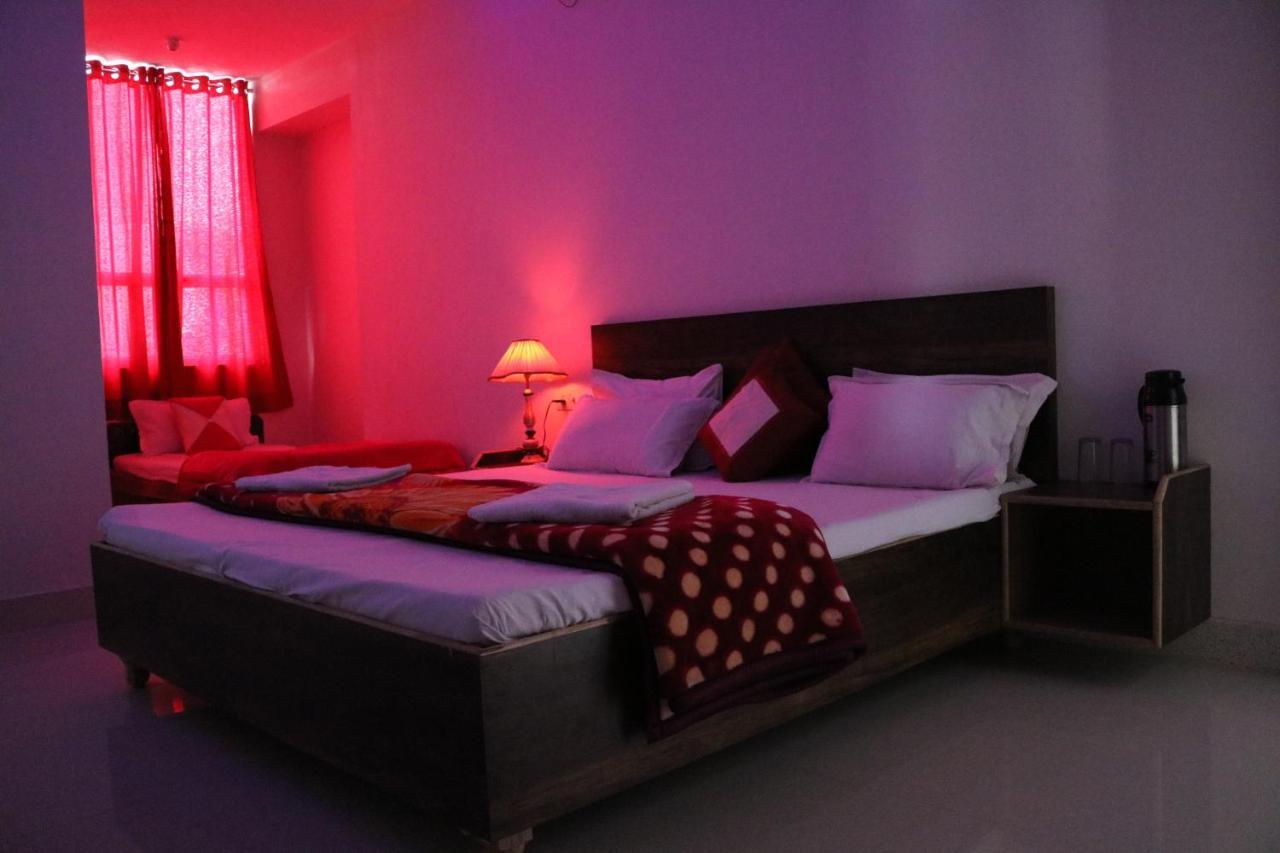 Hotel Santosh Guest House Jodhpur  Buitenkant foto